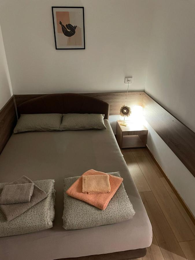 Mik Apartment *